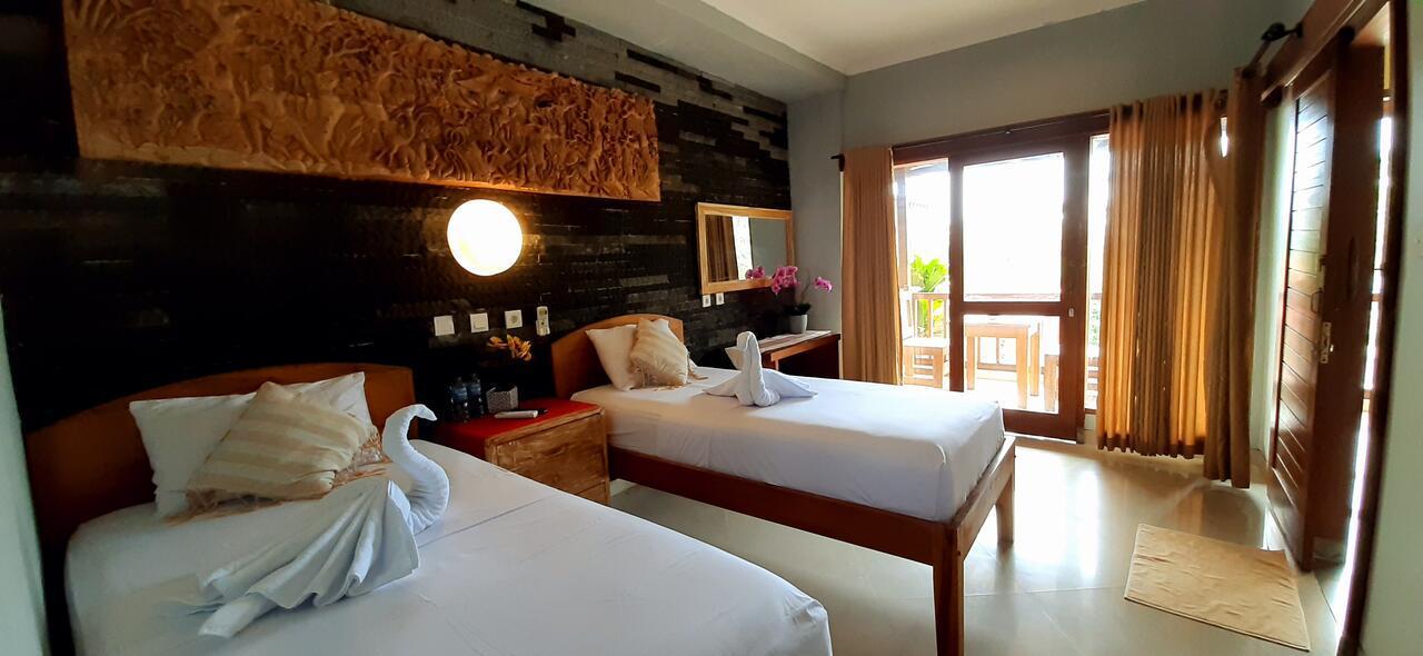 The Point Surfcamp Bali Hotel Pulukan Exterior foto
